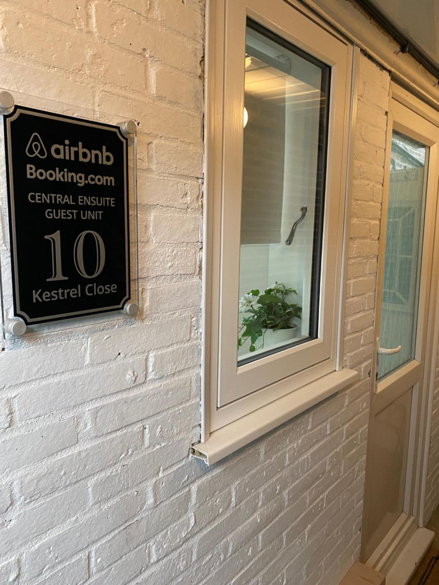 Central Ensuite Guest Unit With Ac And Free On-Street Parking Hove Exterior foto